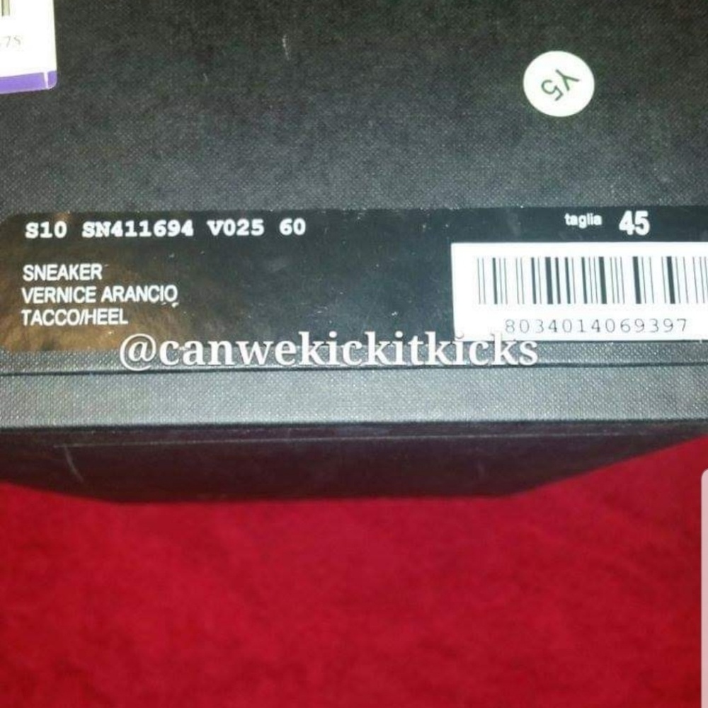 VINTAGE DSQUARED SNEAKERS